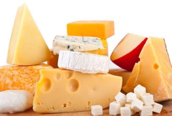 Как сохранить сыр из разных сортов свежим