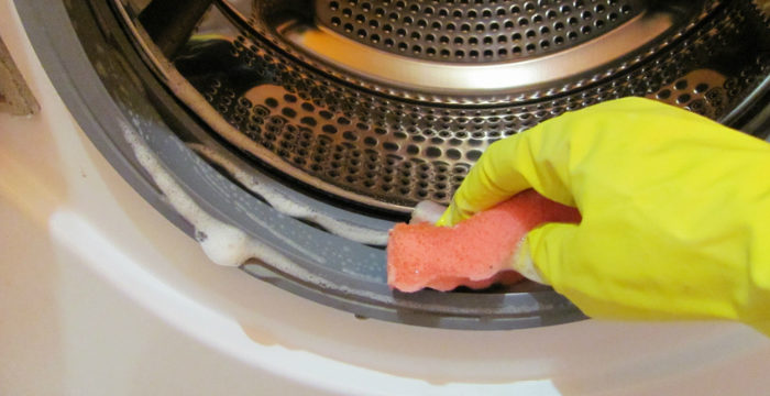 Как устранить известковый налет из стиральной машинки вместе с неприятным запахом? Эффективные методы