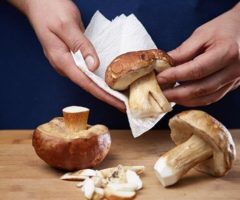 Как правильно чистить разные виды грибов дома