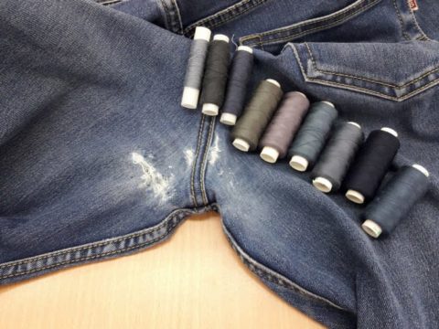 джинсы и нитки