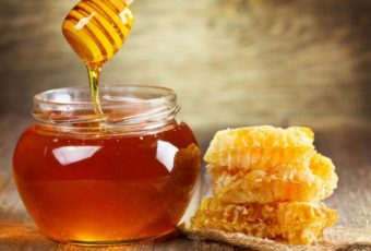 Как проверить мёд натуральный или нет в домашних условиях: простые способы