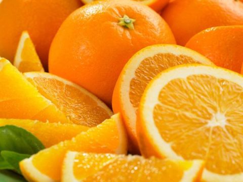 Быстро и без брызг учимся чистить апельсин