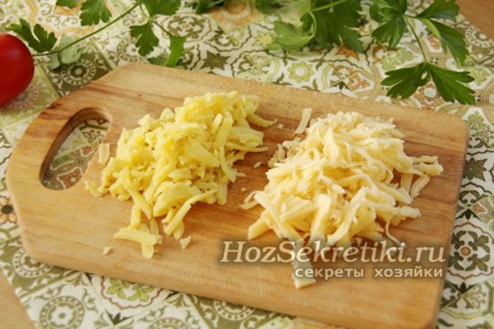 картофель и сыр натереть