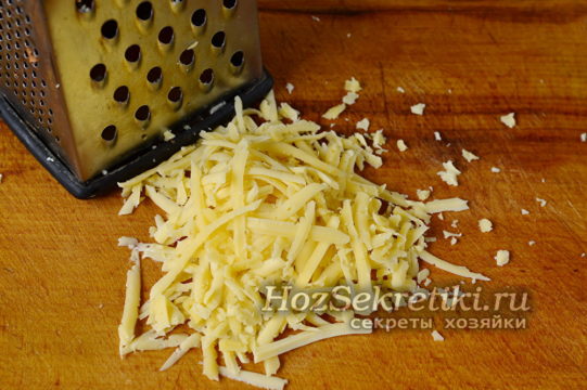 сыр натереть на терку